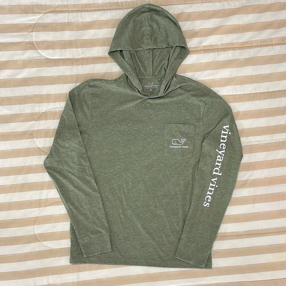 NWOT Vineyard Vines Green Hoodie Sweatshirt
